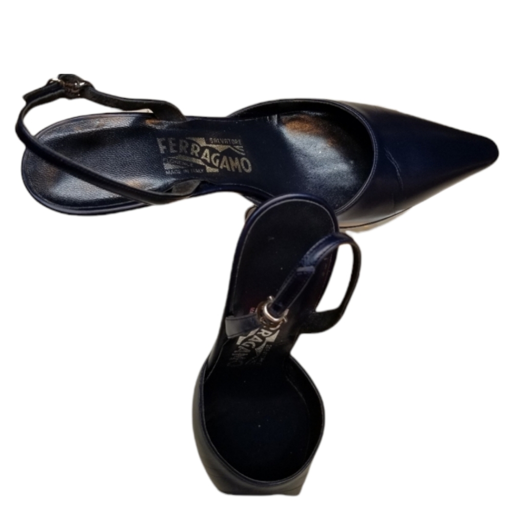 Salvatore Ferragamo slingbackwomen's shoes Size 6B